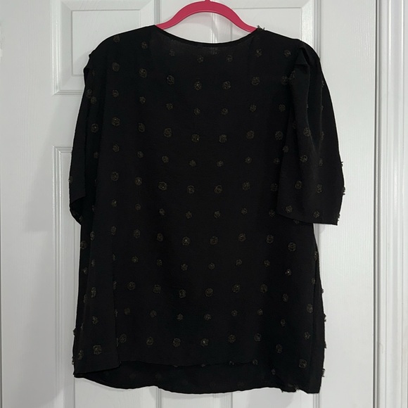 Pom Pom V-neck Puff Sleeve Blouse - Picture 4 of 5